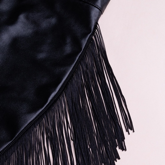 Black Magic - Picture 6 of 7